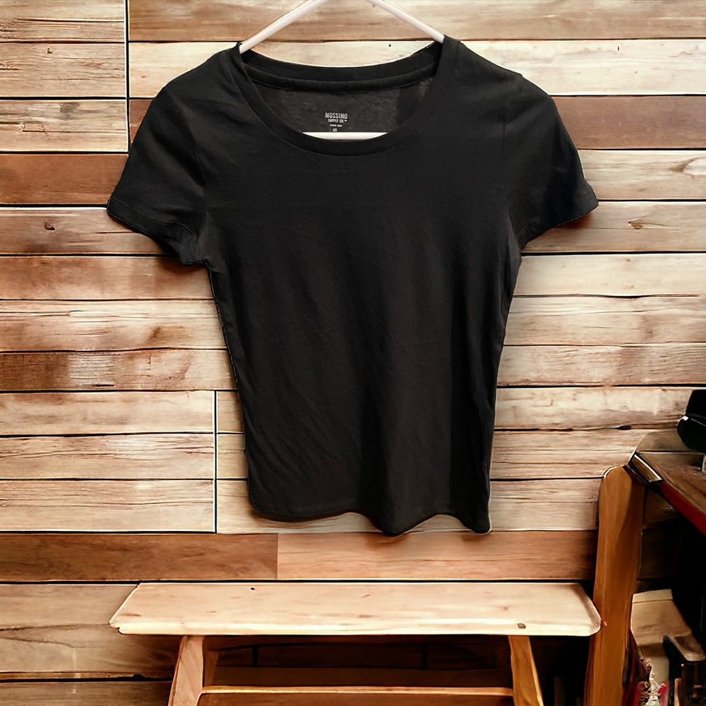 Mossimo Black T Shirt